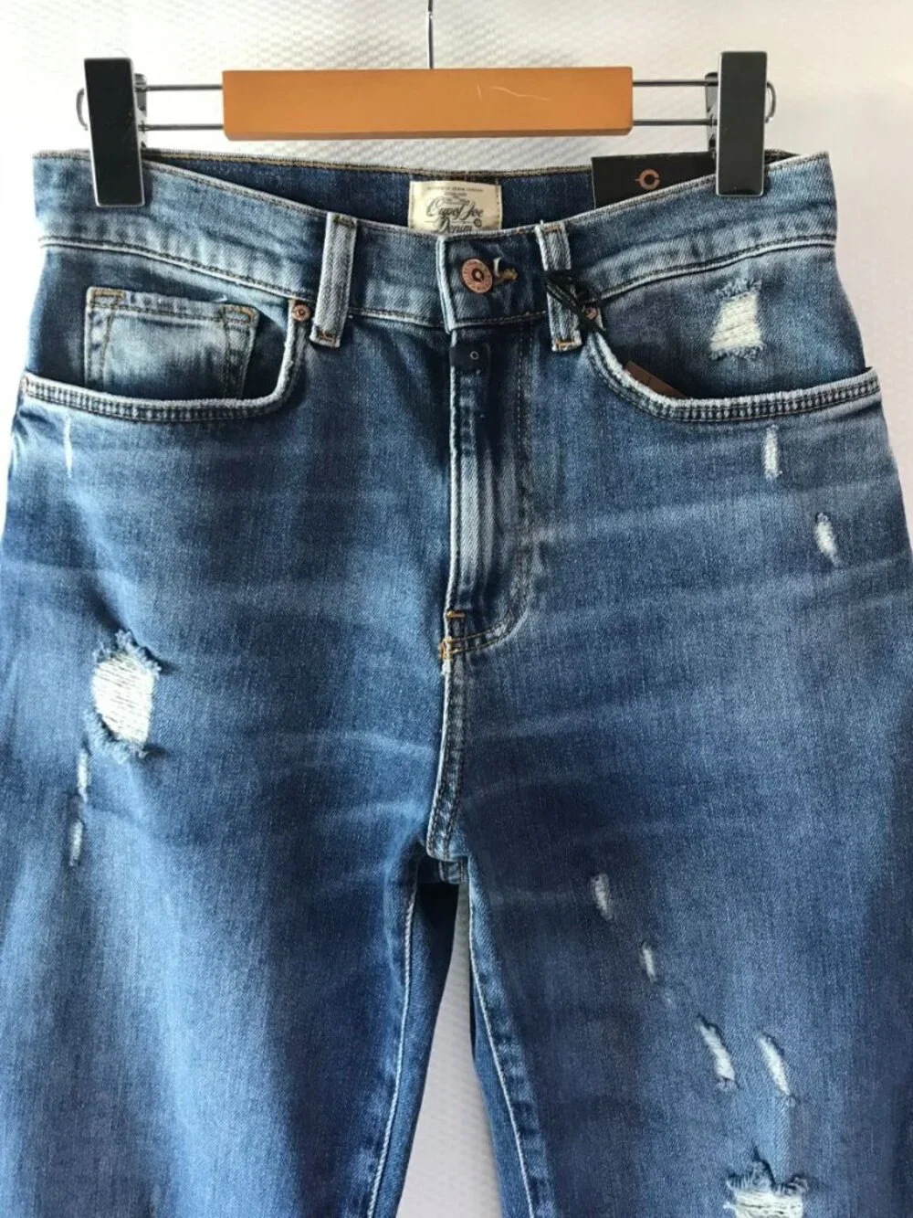 COJ High‑Rise Distressed Mom Jeans • Vintage Wash • NWT Size 25 - Picture 6 of 13